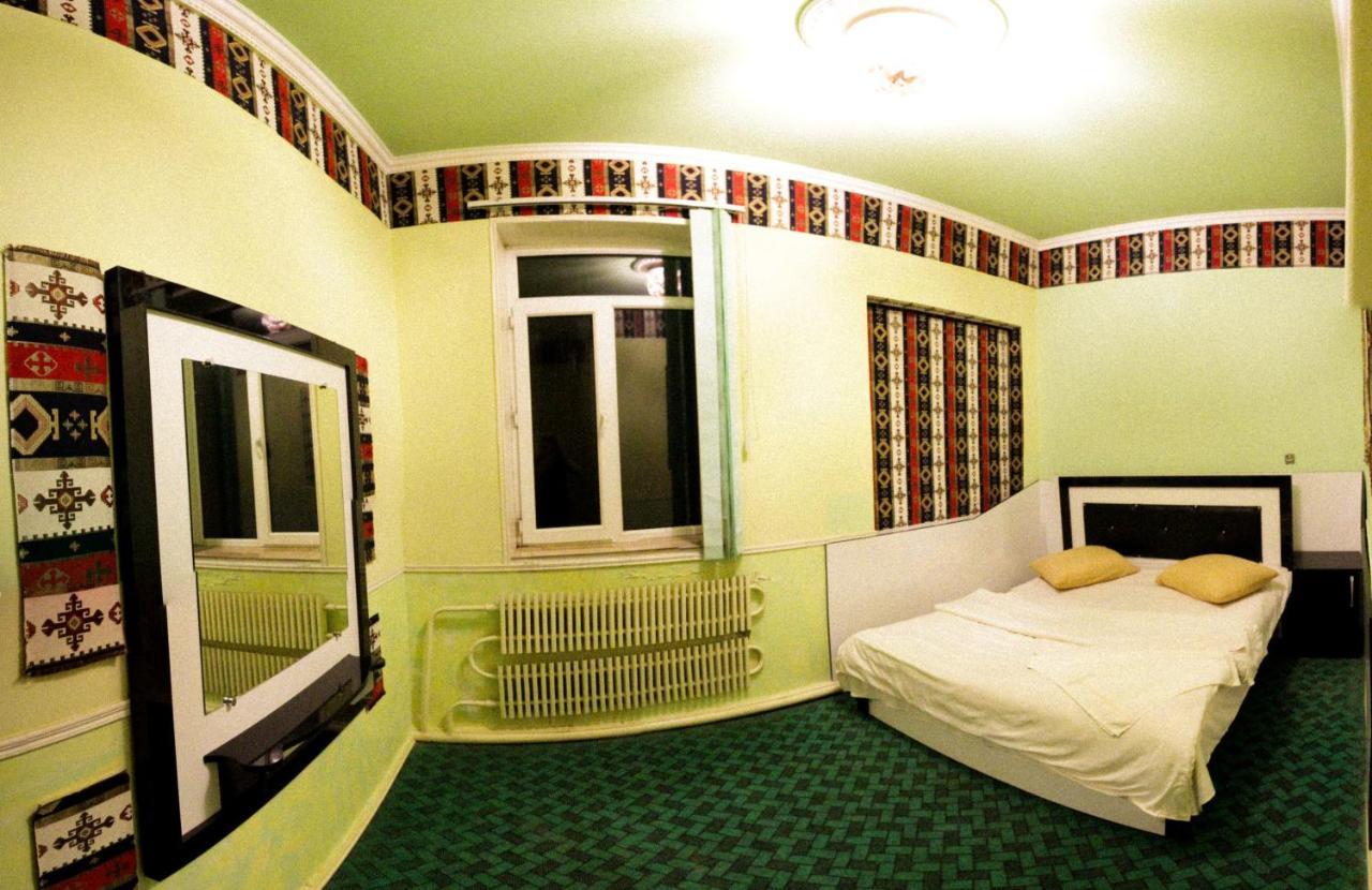 Oazis Otel Noratus Dış mekan fotoğraf
