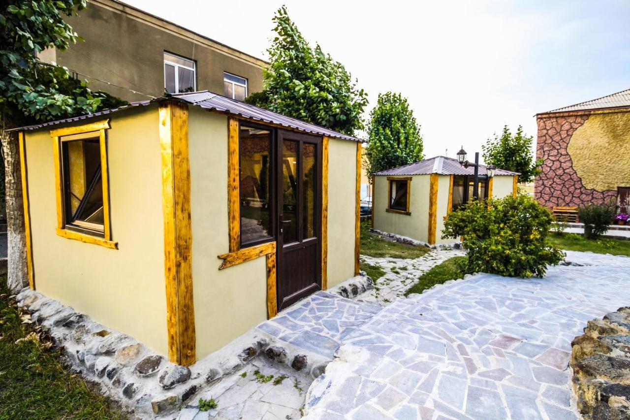 Oazis Otel Noratus Dış mekan fotoğraf