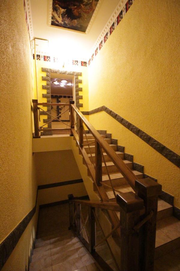 Oazis Otel Noratus Dış mekan fotoğraf